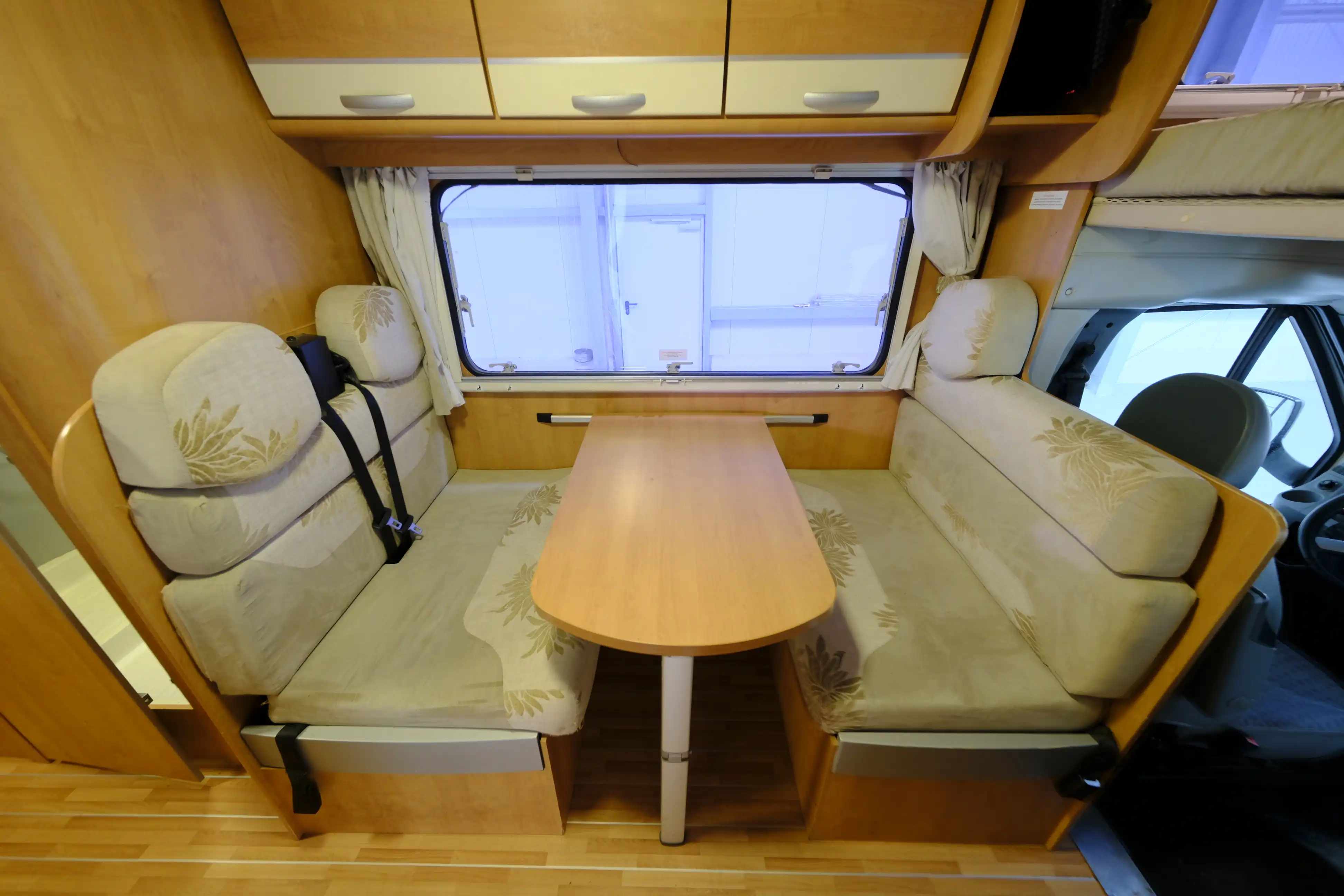 ROLLER TEAM Auto Roller Garage - Ansicht 7